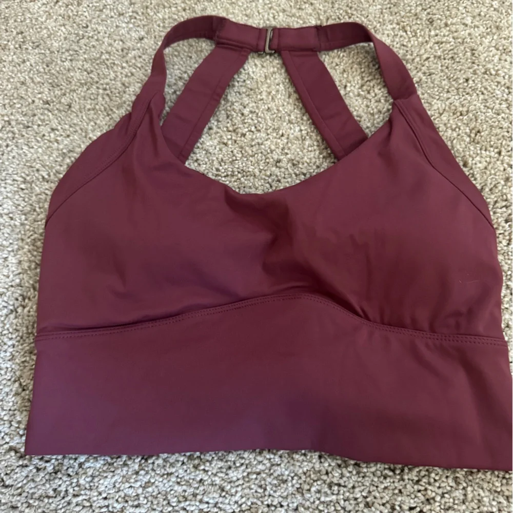 Women's Burgundy Sports Bra crop top Small - Picture 2 of 8